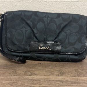 Coach Signature Black Wristlet